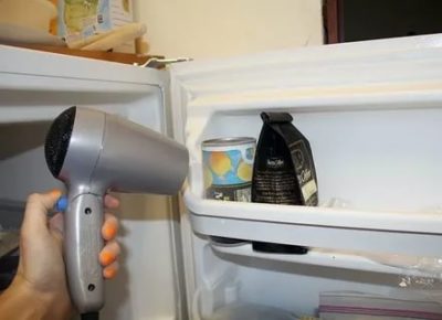 Можно ли размораживать холодильник с помощью фена