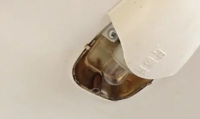 Как вкрутить лампочку в холодильнике