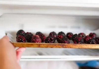 Как хранить ежевику в холодильнике