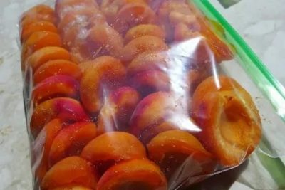 Можно ли замораживать абрикосы на зиму в морозилке