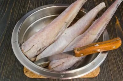 Как правильно разморозить рыбу хек
