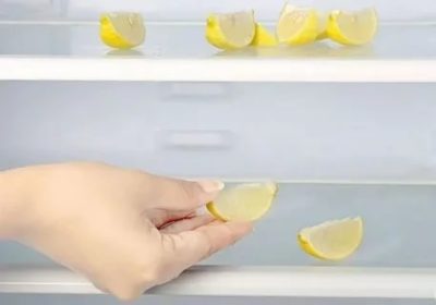 Как избавиться от запаха пластмассы в холодильнике