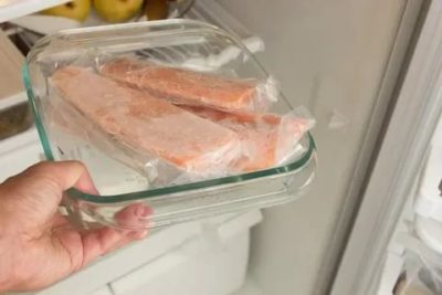 Можно ли разморозить рыбу в холодной воде