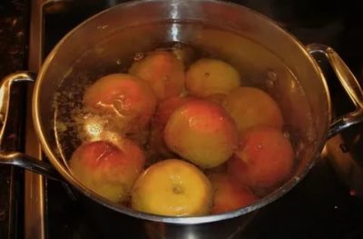 Как заморозить целые персики
