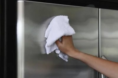 Как убрать пятна на холодильнике